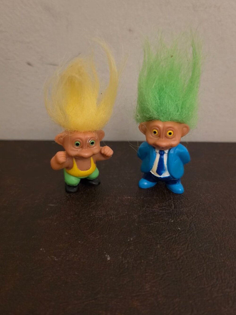 Trolls action figures - (Set of 2)
